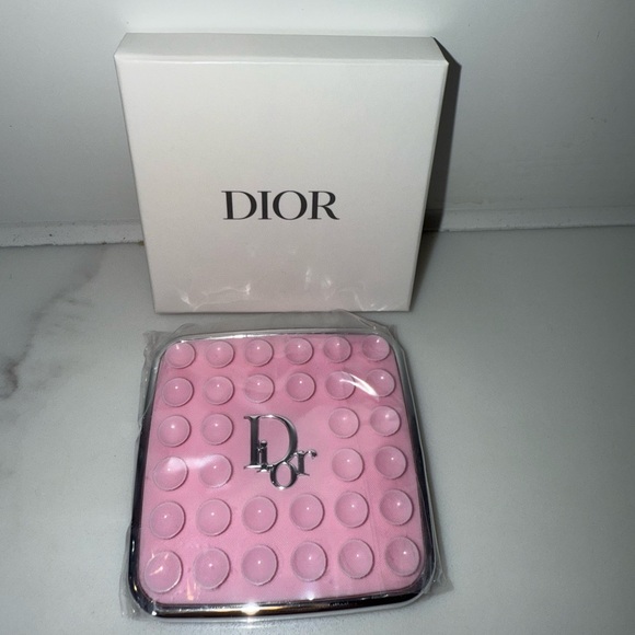 New Dior Pink phone octobuddy - Picture 2 of 6